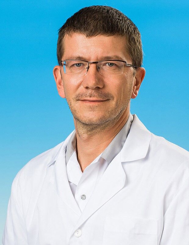 Doctor Urologist Šimon Špaček